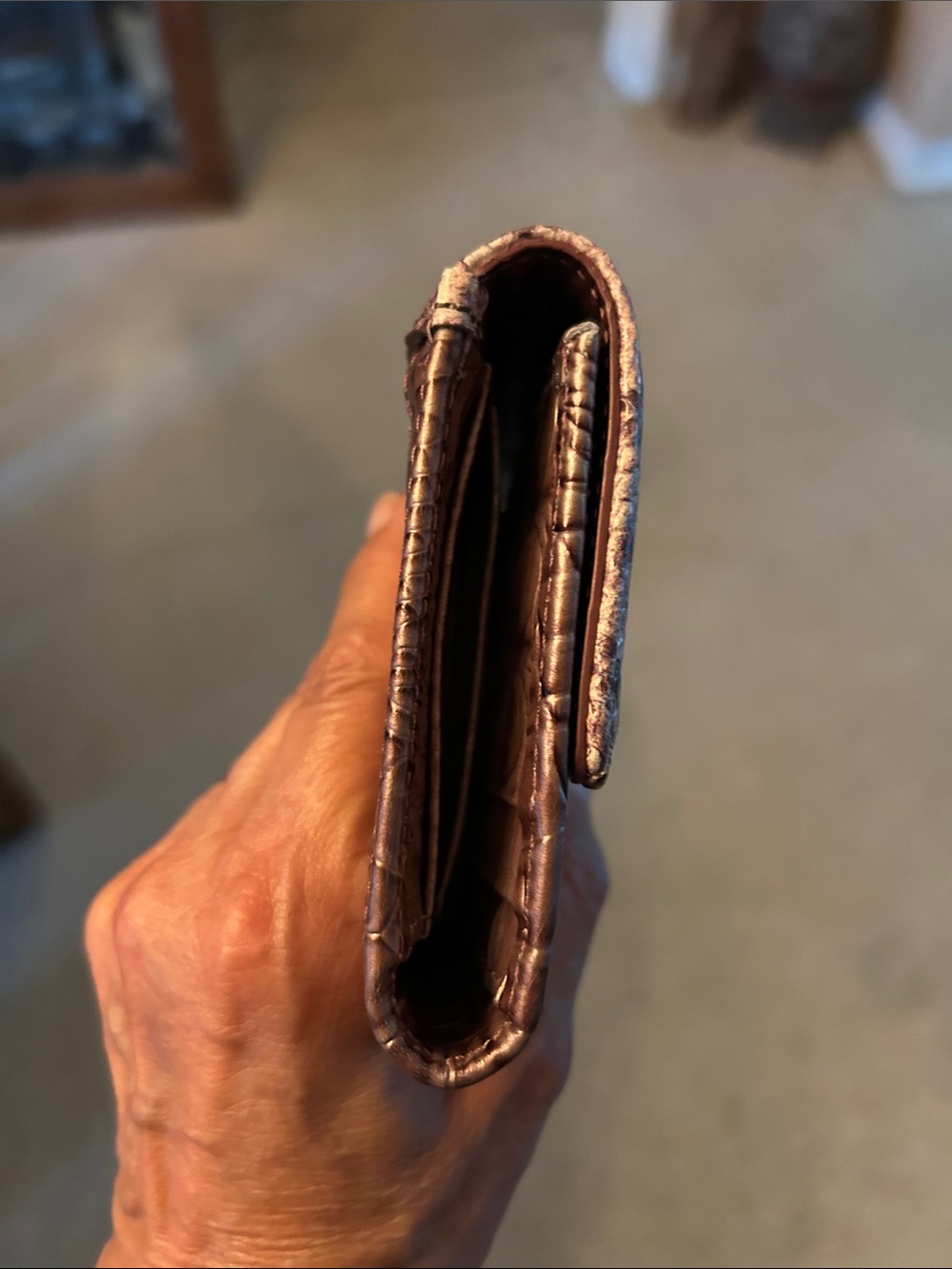 RARE Brahmin mellow Rose Jasmine Croc-Embossed Leather Wallet - Picture 5 of 6